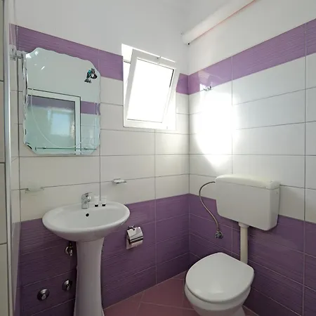 Dura Apartment *