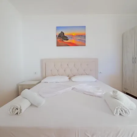Dura Apartment