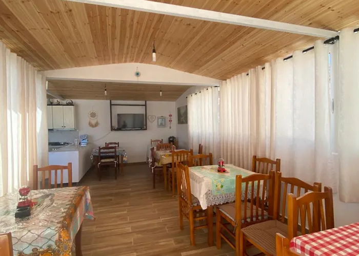 Dura Διαμέρισμα Εξαμίλιο